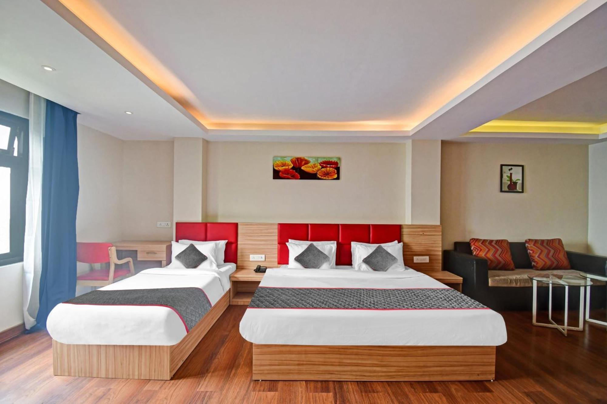 Townhouse Mansarovar Hotel Gangtok Bagian luar foto