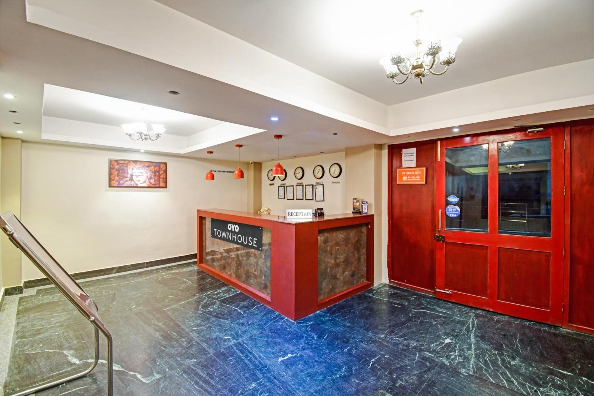 Townhouse Mansarovar Hotel Gangtok Bagian luar foto